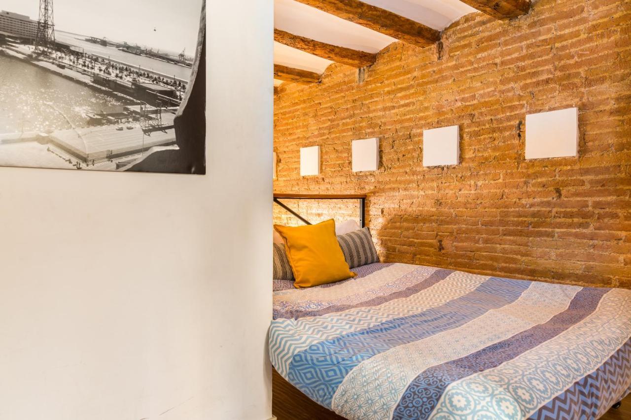 Fridays Flats Dreamy Duplex - Stylish Beach Loft Барселона Екстер'єр фото